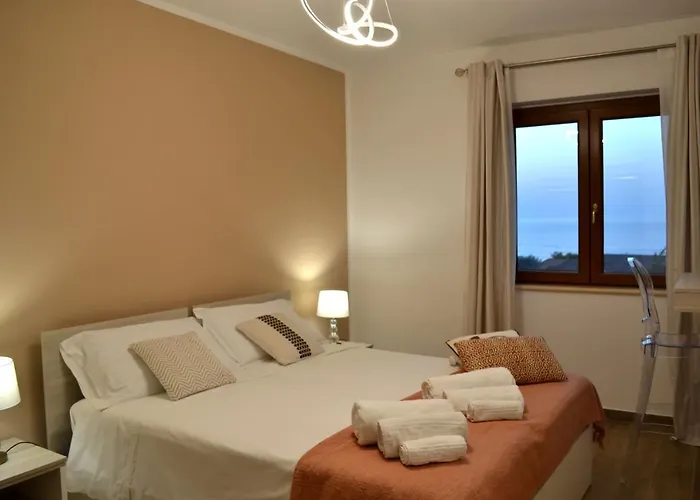 Oda ve Kahvaltı Trepo 4*